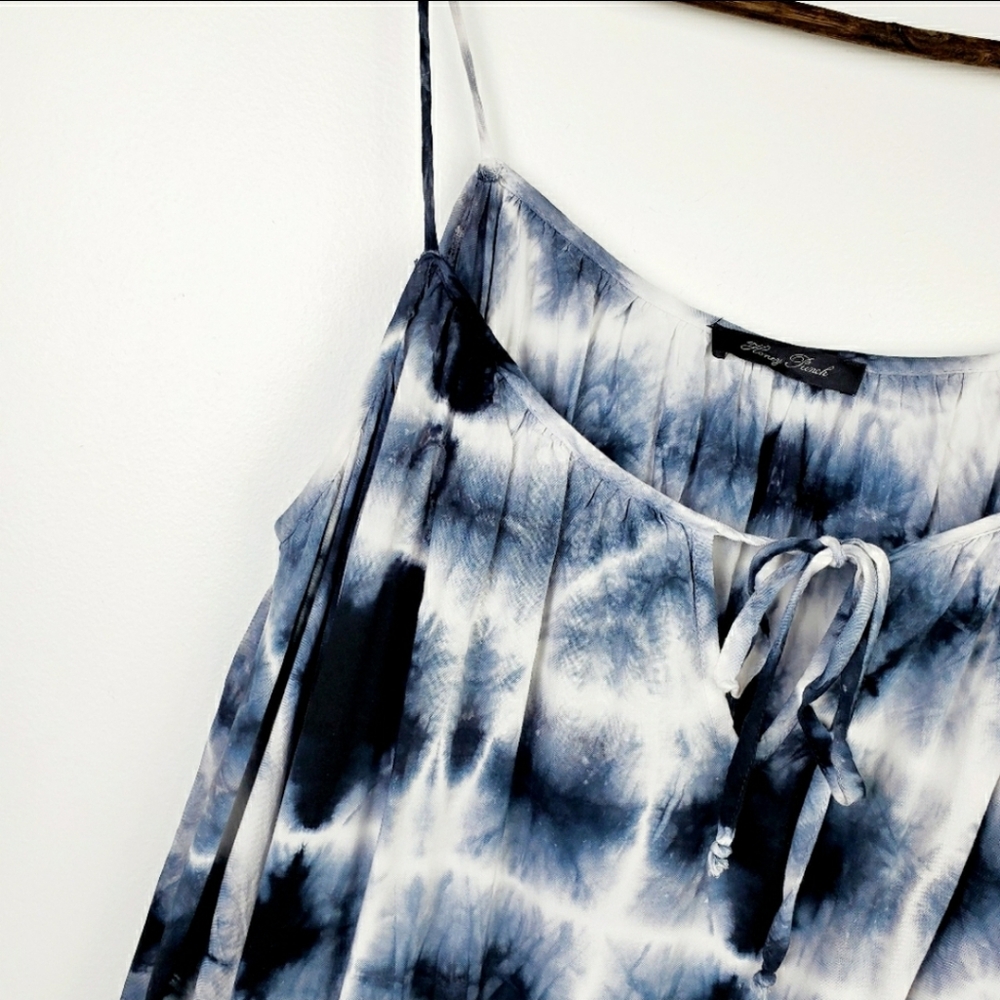 COLD SHOULDER FLOWY TOP - Picture 9 of 9